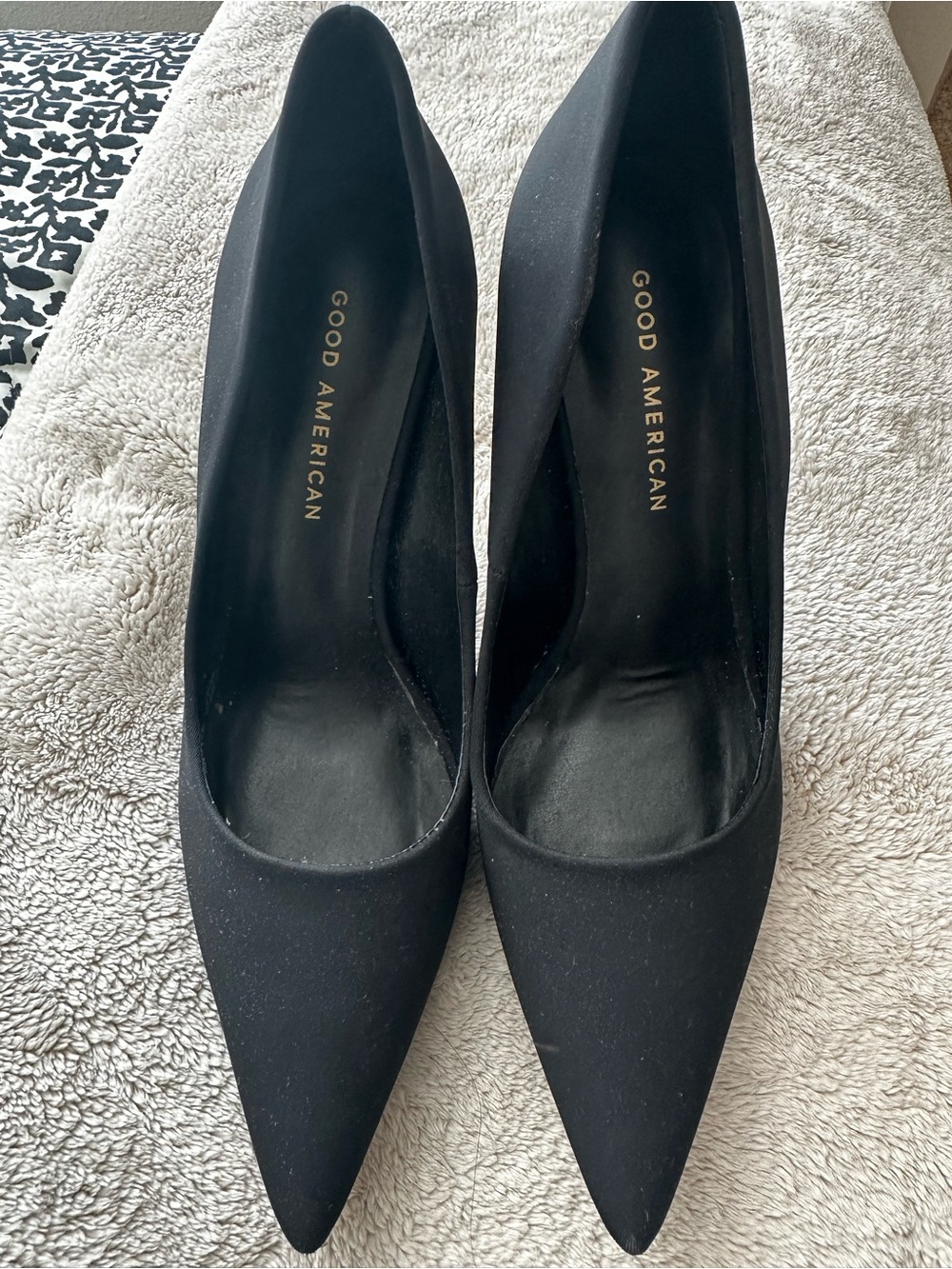 Good American Black Pointed-Toe Stiletto Pumps